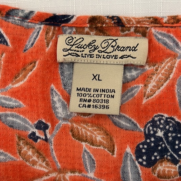 Lucky Brand / Boho Top / Host Pick - Picture 5 of 7